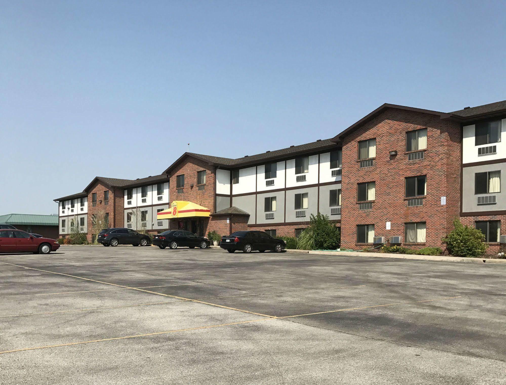 ซูเปอร์ 8 บาย วินด์แฮม โอมาฮา/เวสต์ ดอดจ์ Motel ภายนอก รูปภาพ